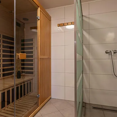 Vineyard Princess With Sauna - Happy Hébergement de vacances *